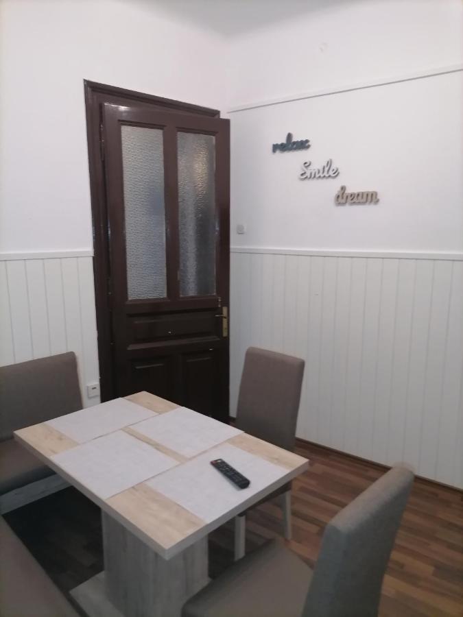 Kosi Toranj Apartment Rijeka Bagian luar foto