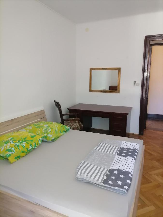 Kosi Toranj Apartment Rijeka Bagian luar foto
